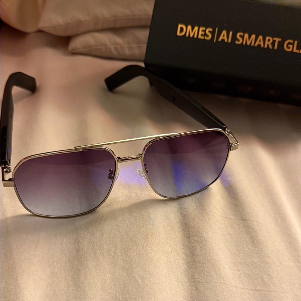 DMES AI smart glasses